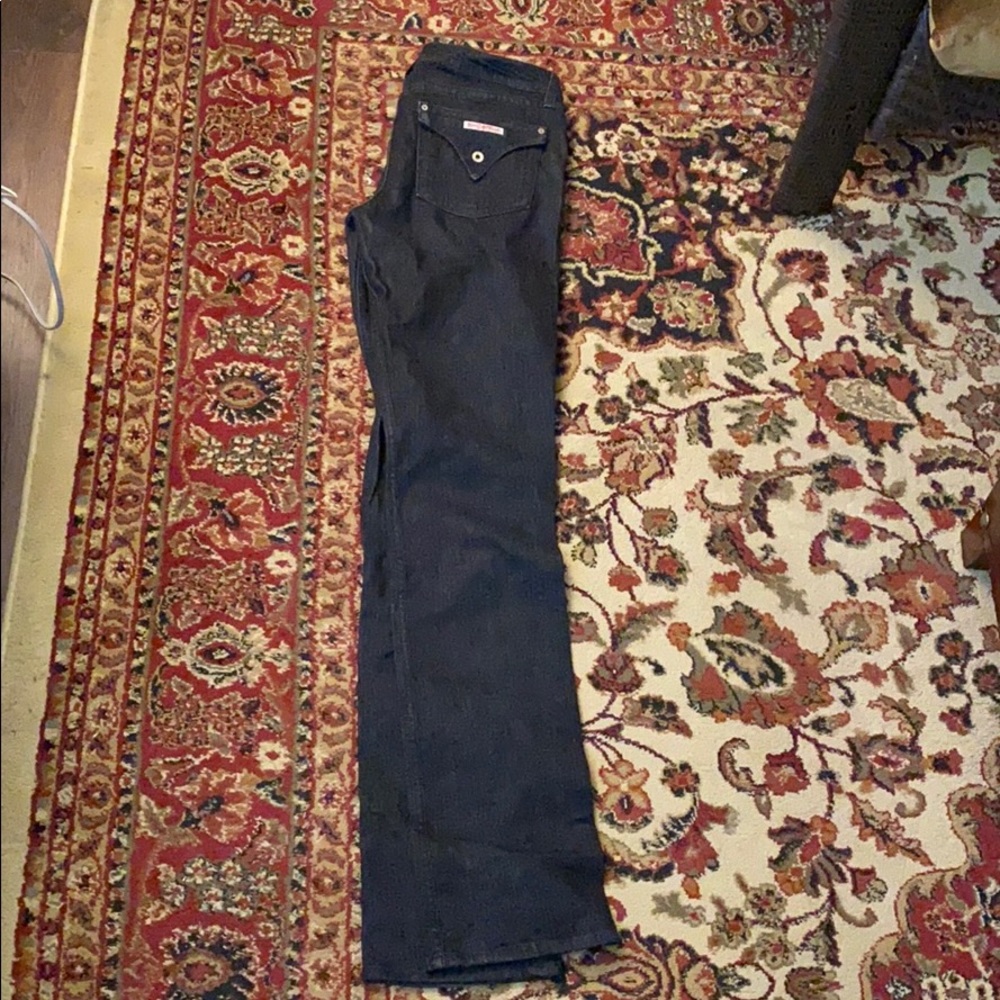Black Jeans for y’all ladies!